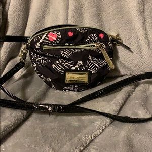 Small crossbody